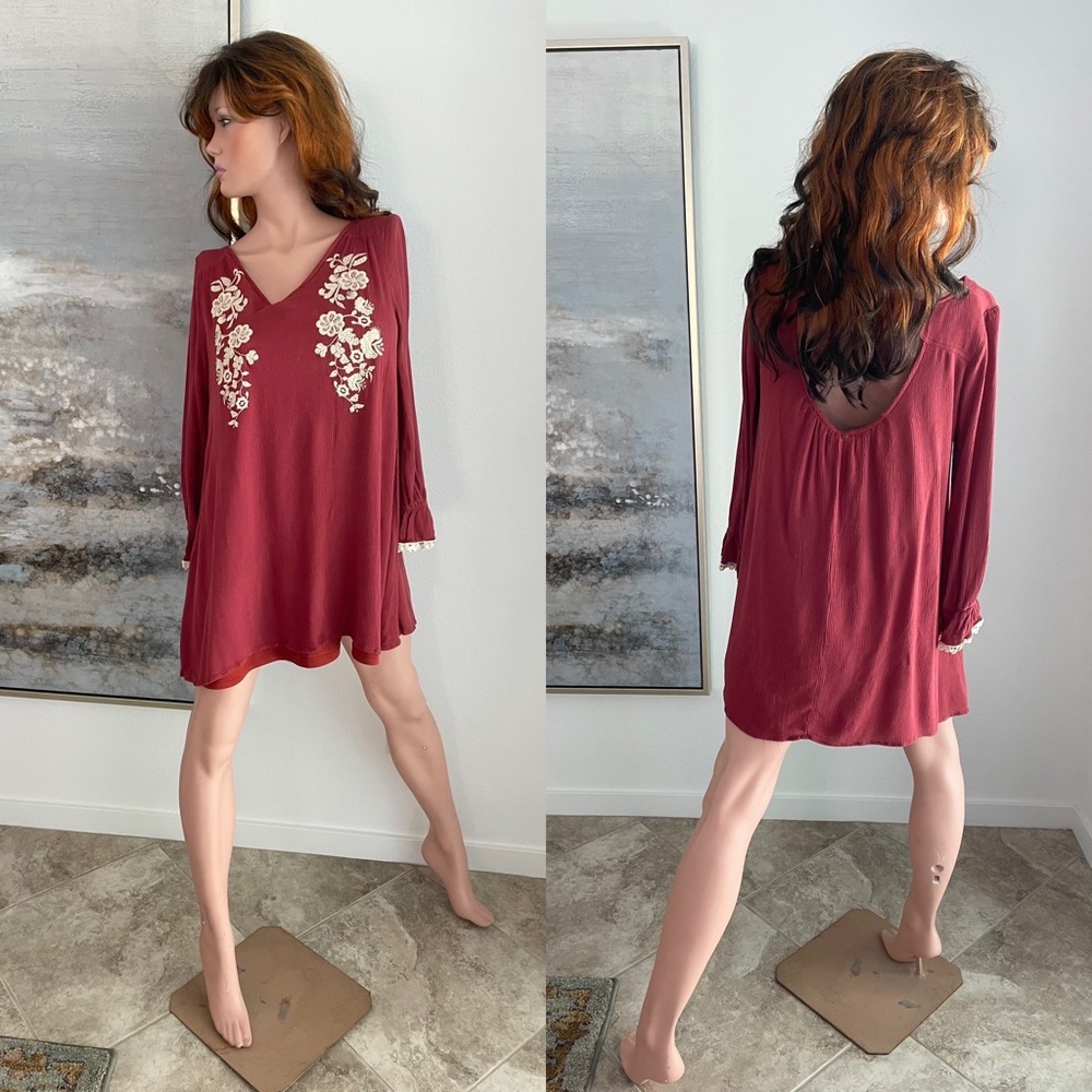 Pretty Burgundy Embroidered Bohemian Floral Babydoll Dress S/M